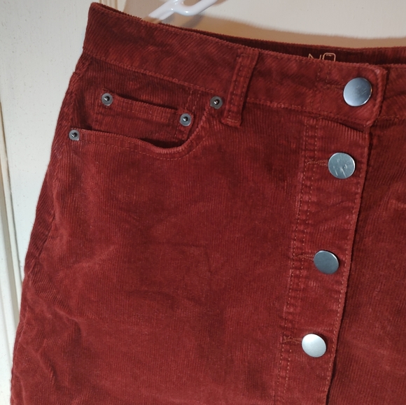 No Boundaries Juniors High Rise Skirt Corduroy - Picture 3 of 7